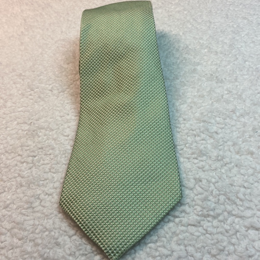 Bananas Republic Textured Mint Green Silk Tie EUC St. Patrick’s Day